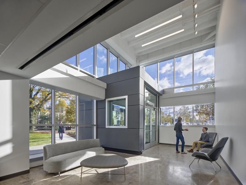 View of sunny lobby at front of pennovation lab building