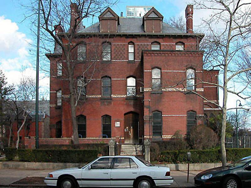 3905 Spruce Street exterior