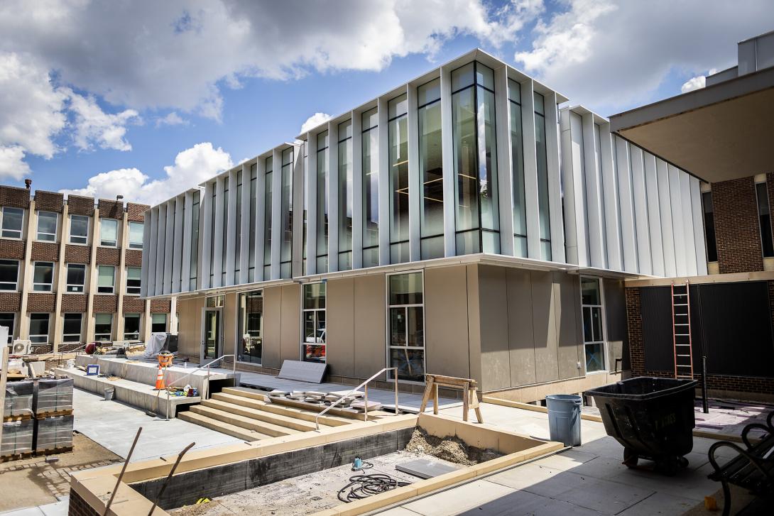 Exterior photo of the addition to Penn's Graduate School of Education 