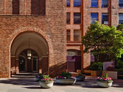 Wharton School: San Francisco